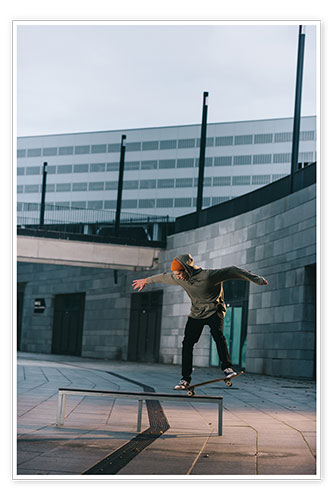 Poster Skateboardfahrer balanciert auf einer Bank